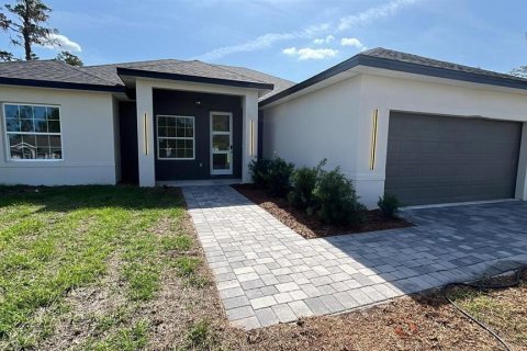House in Ocala, Florida 4 bedrooms, 162.67 sq.m. № 1851513 - photo 1