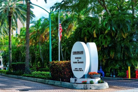 Copropriété à louer à Aventura, Floride: 3 chambres, 206.8 m2 № 1779774 - photo 2