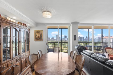 Copropriété à louer à Aventura, Floride: 3 chambres, 206.8 m2 № 1779774 - photo 13
