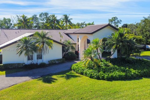 Villa ou maison à Miami, Floride 4 chambres, 206.24 m2 № 2046302