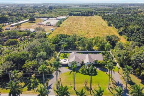 Villa ou maison à louer à Miami, Floride: 4 chambres, 206.24 m2 № 2046302 - photo 14