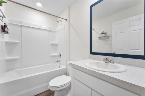 Villa ou maison à vendre à Port St. Lucie, Floride: 3 chambres, 142.98 m2 № 2304183 - photo 9