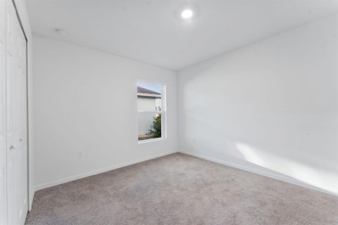 Villa ou maison à vendre à Port St. Lucie, Floride: 3 chambres, 142.98 m2 № 2304183 - photo 7