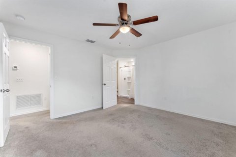 Villa ou maison à vendre à Port St. Lucie, Floride: 3 chambres, 142.98 m2 № 2304183 - photo 16