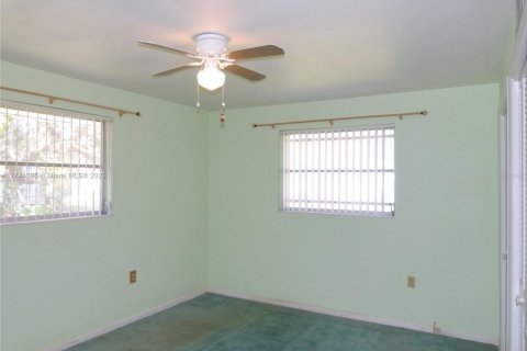 Casa en venta en Okeechobee, Florida, 2 dormitorios, 127.37 m2 № 1693188 - foto 21
