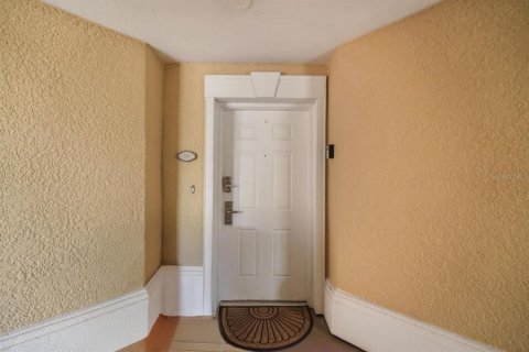 Купить кондоминиум в Киссимми, Флорида 6 комнат, 151.43м2, № 2425952 - фото 5