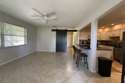 Villa ou maison à vendre à Largo, Floride: 3 chambres, 133.78 m2 № 2427053 - photo 6