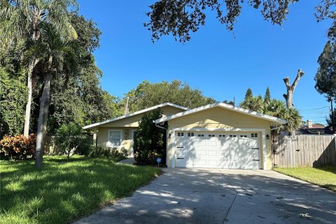 Villa ou maison à Largo, Floride 3 chambres, 133.78 m2 № 2427053