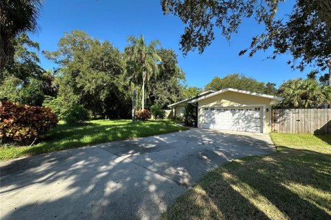 Villa ou maison à vendre à Largo, Floride: 3 chambres, 133.78 m2 № 2427053 - photo 2