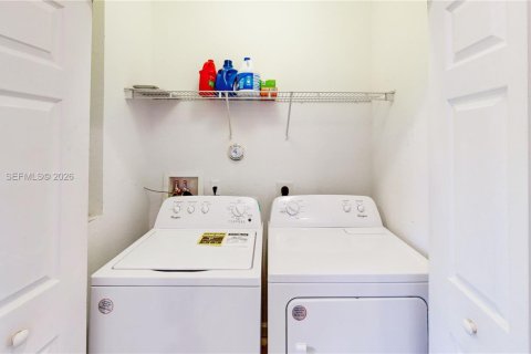 Купить таунхаус в Хомстед, Флорида 3 спальни, 145.3м2, № 2048692 - фото 20