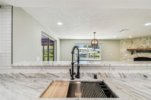 Casa en alquiler en Hudson, Florida, 3 dormitorios, 158.31 m2 № 1908445 - foto 13
