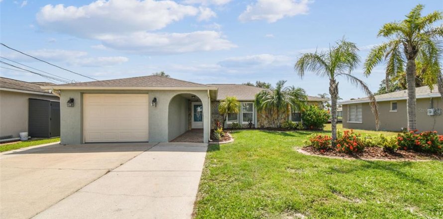 Casa en Hudson, Florida 3 dormitorios, 158.31 m2 № 1908445