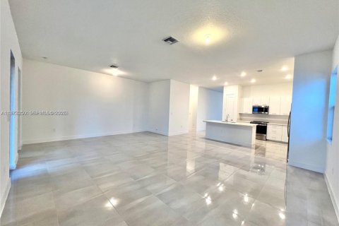 Villa ou maison à louer à Miramar, Floride: 3 chambres, 190.17 m2 № 2033275 - photo 22