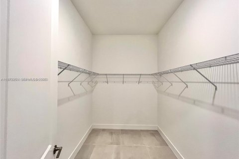 Villa ou maison à louer à Miramar, Floride: 3 chambres, 190.17 m2 № 2033275 - photo 25