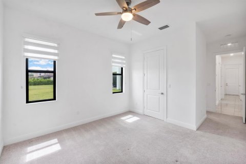 House in Parkland, Florida 5 bedrooms, 367.8 sq.m. № 2087563 - photo 22