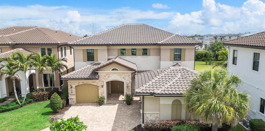 House in Parkland, Florida 5 bedrooms, 367.8 sq.m. № 2087563