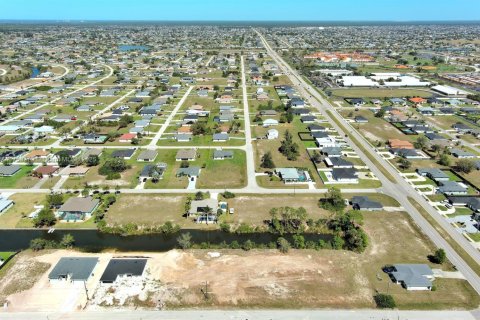 Terreno en venta en Cape Coral, Florida № 1985390 - foto 21