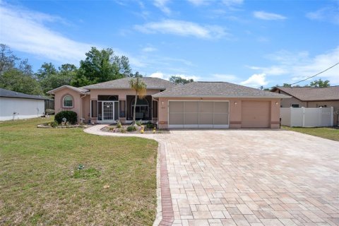 Casa en Spring Hill, Florida 3 dormitorios, 174.28 m2 № 2239632