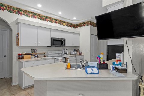 Casa en venta en Spring Hill, Florida, 3 dormitorios, 174.28 m2 № 2239632 - foto 24