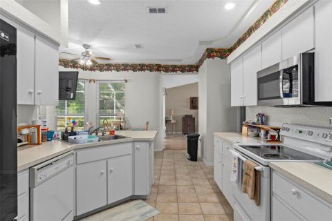 Casa en venta en Spring Hill, Florida, 3 dormitorios, 174.28 m2 № 2239632 - foto 21