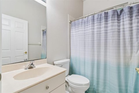 Casa en venta en Zephyrhills, Florida, 4 dormitorios, 237.27 m2 № 2152279 - foto 26