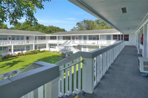 Copropriété à vendre à Deerfield Beach, Floride: 1 chambre, 65.03 m2 № 1865556 - photo 18