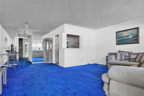 Copropriété à vendre à Deerfield Beach, Floride: 1 chambre, 65.03 m2 № 1865556 - photo 7