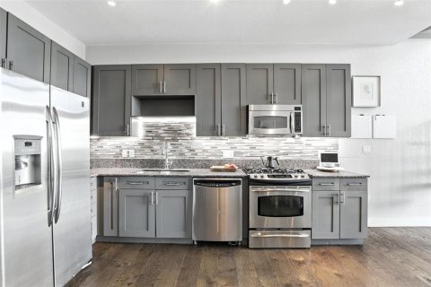 Condo in Orlando, Florida, 1 bedroom  № 1791258 - photo 9