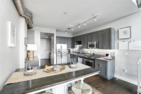 Condo in Orlando, Florida, 1 bedroom  № 1791258 - photo 7