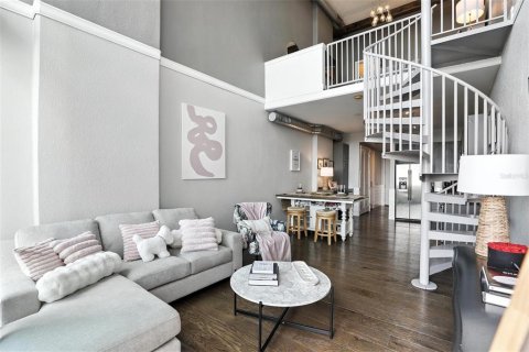 Condo in Orlando, Florida, 1 bedroom  № 1791258 - photo 18