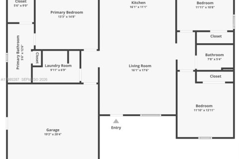 Commercial property in Lehigh Acres, Florida № 2079642 - photo 4