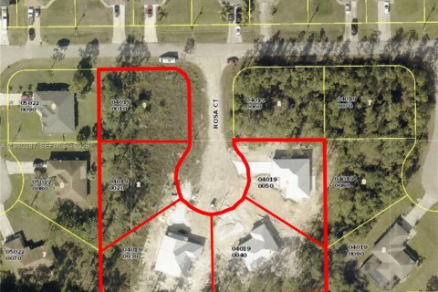 Commercial property in Lehigh Acres, Florida № 2079642 - photo 3