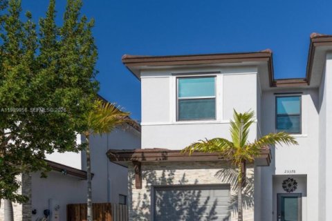 Купить виллу или дом в Хомстед, Флорида 3 спальни, 164.62м2, № 2051998 - фото 29