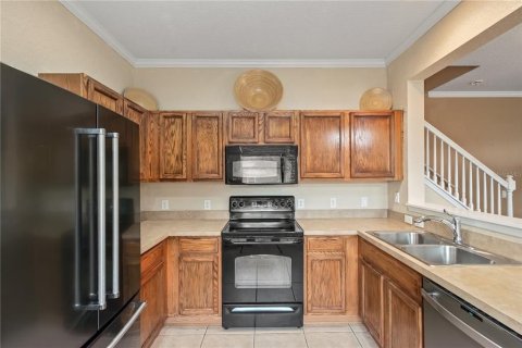 Townhouse in Ocala, Florida 3 bedrooms, 143.26 sq.m. № 2196360 - photo 10