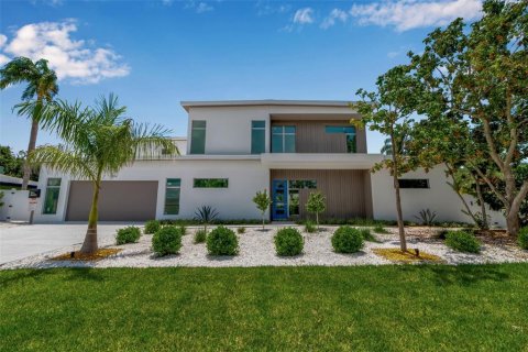 Casa en venta en Sarasota, Florida, 7 dormitorios, 428.74 m2 № 1885213 - foto 1