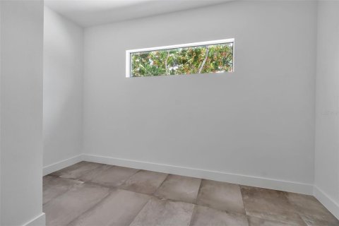 Casa en venta en Sarasota, Florida, 7 dormitorios, 428.74 m2 № 1885213 - foto 23