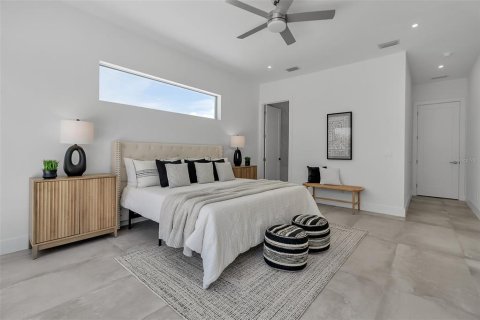 Casa en venta en Sarasota, Florida, 7 dormitorios, 428.74 m2 № 1885213 - foto 19
