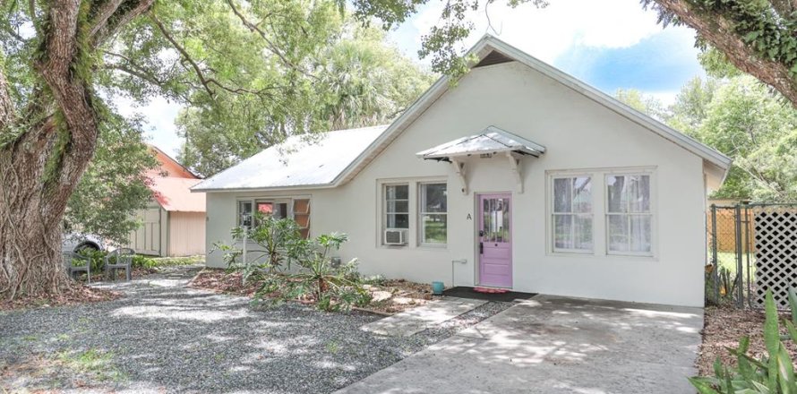 Apartamento en Fruitland Park, Florida 2 dormitorios, 133.22 m2 № 1854117
