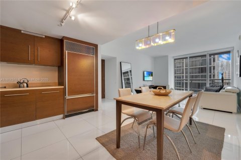Купить кондоминиум в Майами, Флорида 1 спальня, 83.43м2, № 1772681 - фото 16