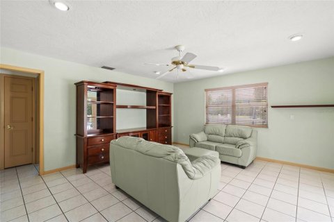 House in Nokomis, Florida 3 bedrooms, 165.92 sq.m. № 1833621 - photo 13