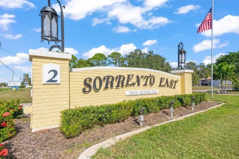 House in Nokomis, Florida 3 bedrooms, 165.92 sq.m. № 1833621 - photo 3