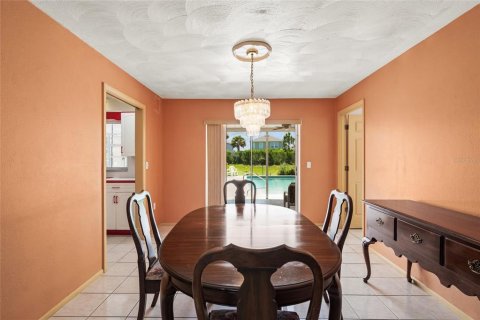 House in Nokomis, Florida 3 bedrooms, 165.92 sq.m. № 1833621 - photo 8