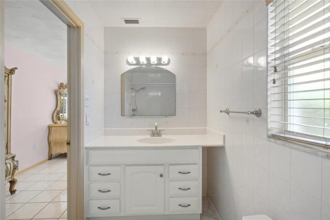 House in Nokomis, Florida 3 bedrooms, 165.92 sq.m. № 1833621 - photo 22