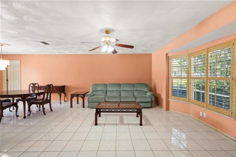 House in Nokomis, Florida 3 bedrooms, 165.92 sq.m. № 1833621 - photo 4