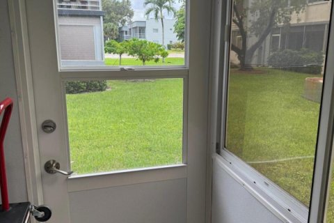 Condo in Delray Beach, Florida, 2 bedrooms № 2082031 - photo 17