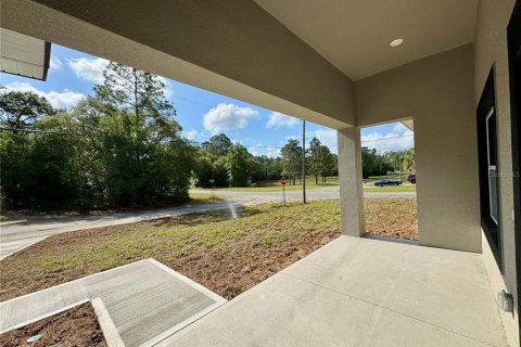 House in Dunnellon, Florida 3 bedrooms, 142.05 sq.m. № 1659030 - photo 6