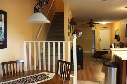 Townhouse in Riverview, Florida 3 bedrooms, 131.18 sq.m. № 2219461 - photo 3