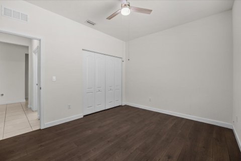 Casa en venta en Port St. Lucie, Florida, 3 dormitorios, 153.2 m2 № 2078331 - foto 18