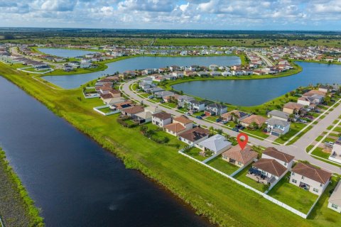 Casa en venta en Port St. Lucie, Florida, 3 dormitorios, 153.2 m2 № 2078331 - foto 29