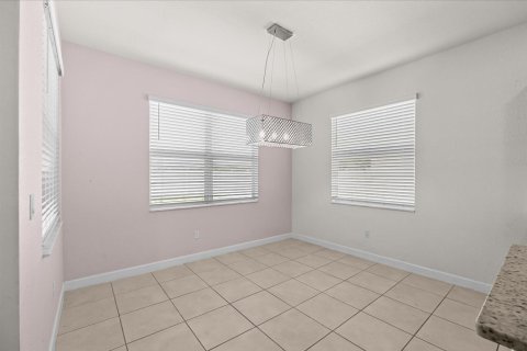 Casa en venta en Port St. Lucie, Florida, 3 dormitorios, 153.2 m2 № 2078331 - foto 9